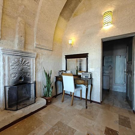 Karlik Cave Suite Cappadocia Üchisar Exteriér fotografie