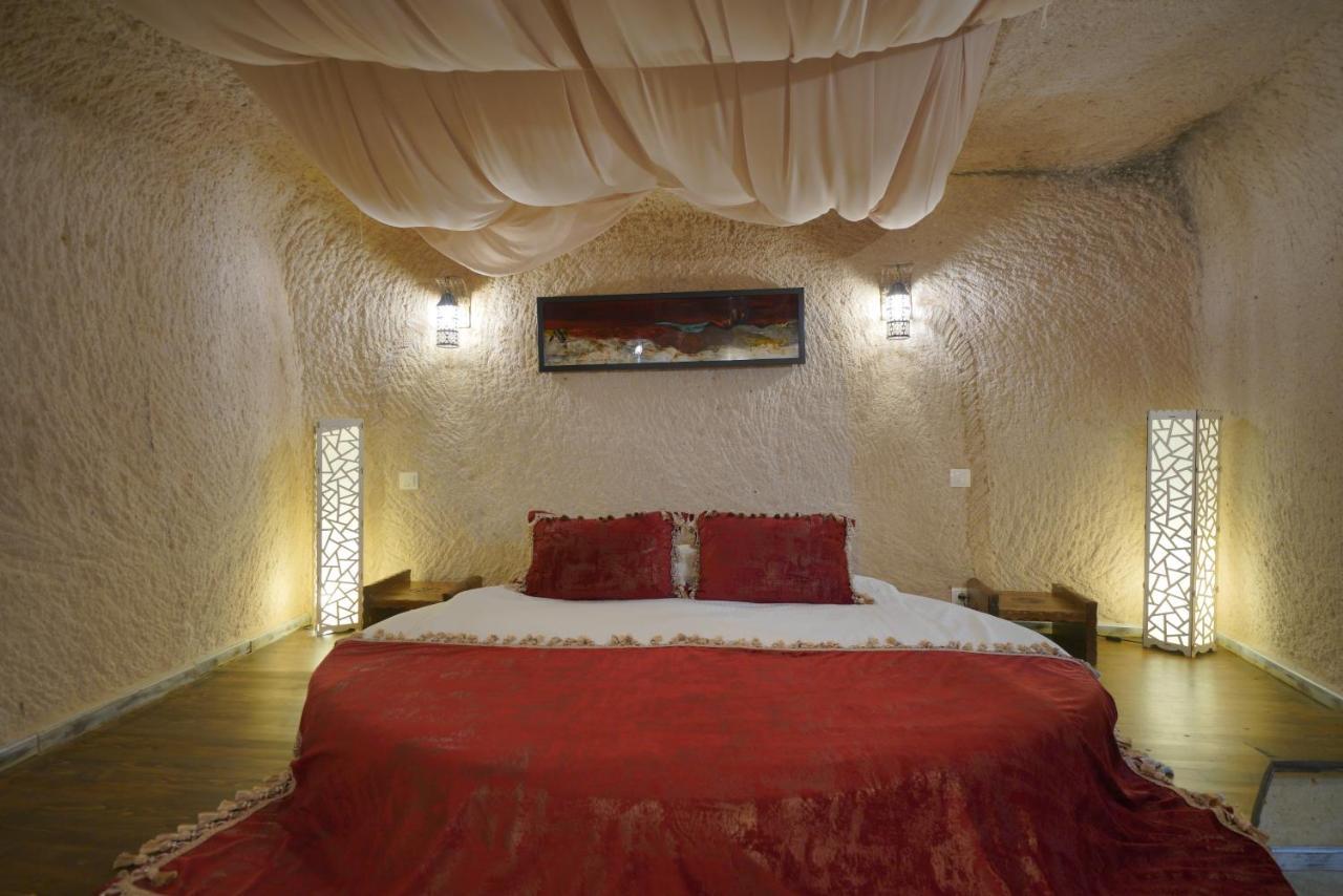 Karlik Cave Suite Cappadocia Üchisar Exteriér fotografie