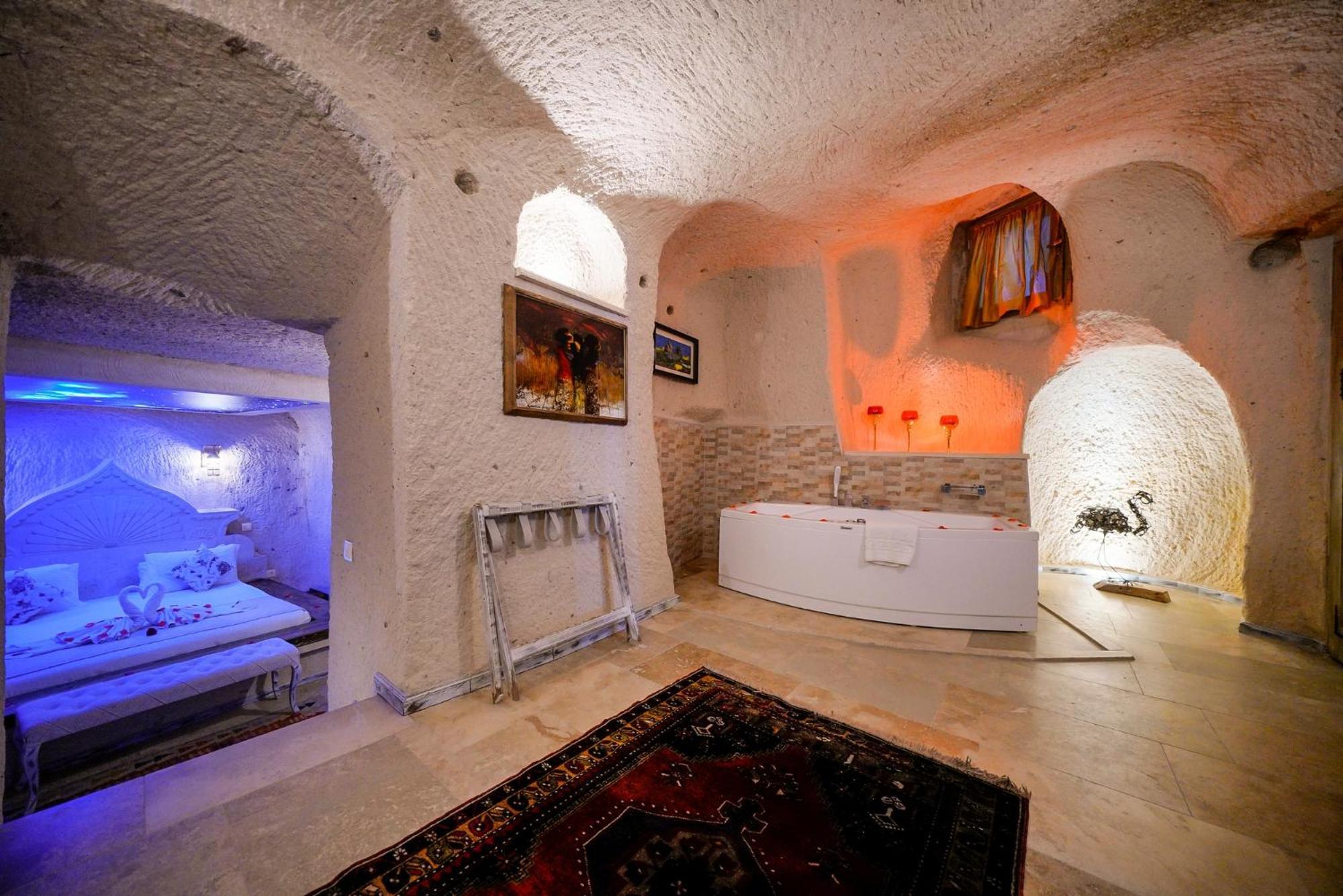 Karlik Cave Suite Cappadocia Üchisar Exteriér fotografie