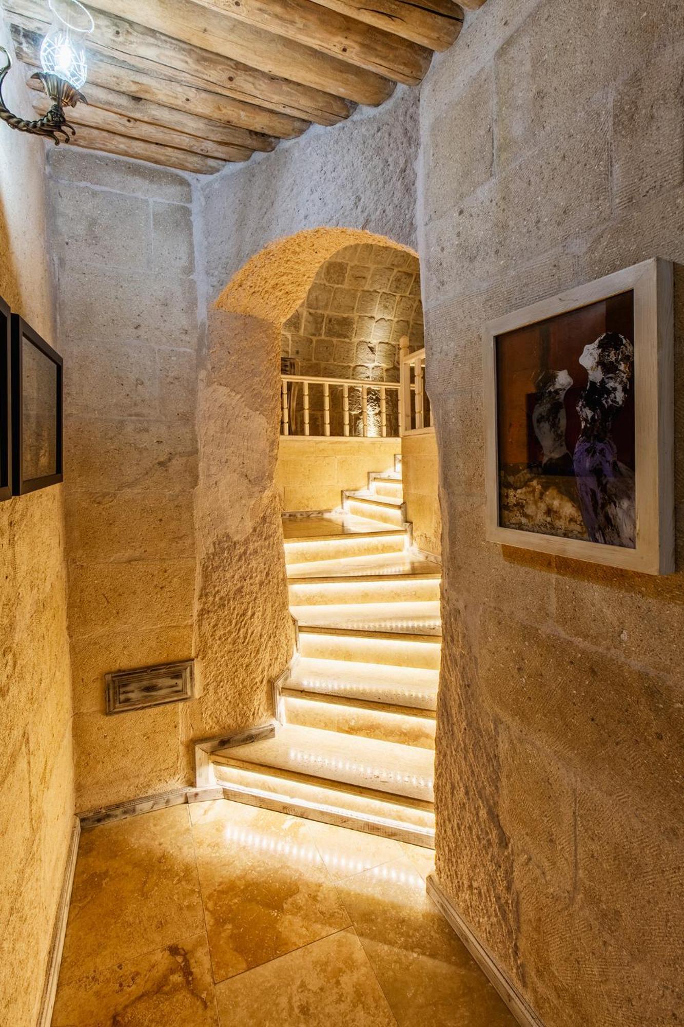 Karlik Cave Suite Cappadocia Üchisar Exteriér fotografie