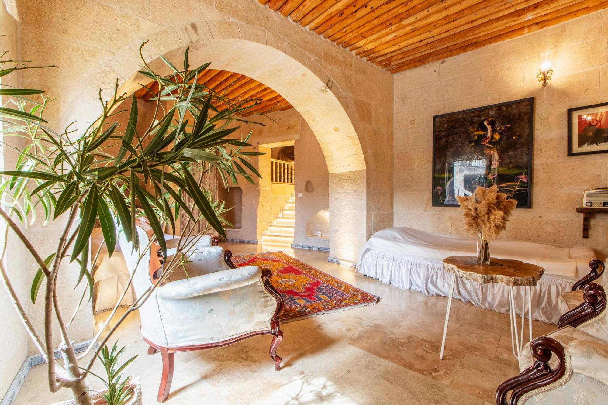 Karlik Cave Suite Cappadocia Üchisar Exteriér fotografie
